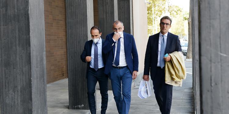 Ricorso respinto, l’ex sindaco di Eboli Massimo Cariello resta ai domiciliari