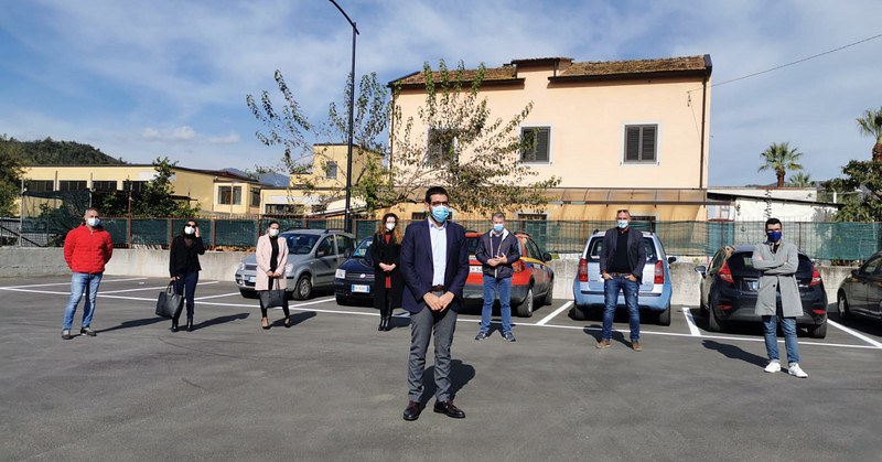 Fisciano, inaugurato nuovo parcheggio. Il sindaco: “Così si migliora la viablità”