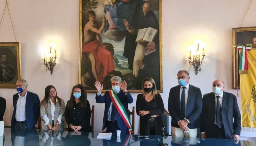 Cava, Cirielli e Ferrara: “Auguri di buon lavoro a Servalli, da Fratelli d’Italia opposizione vigile e costruttiva” 