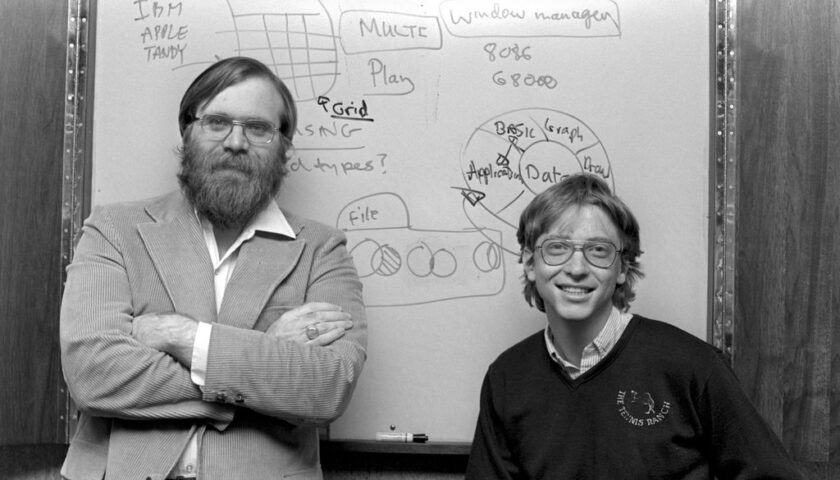 Il 29 novembre di 47 anni fa Bill Gates e Paul Allen coniano il nome Micro-soft