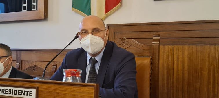 A CAVA DE’ TIRRENI PRIMO CONSIGLIO COMUNALE: ADOLFO SALSANO ELETTO PRESIDENTE