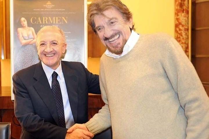 Morte Proietti, De Luca: “Addio al mattatore dotato di straordinaria ironia e grande intelligenza”