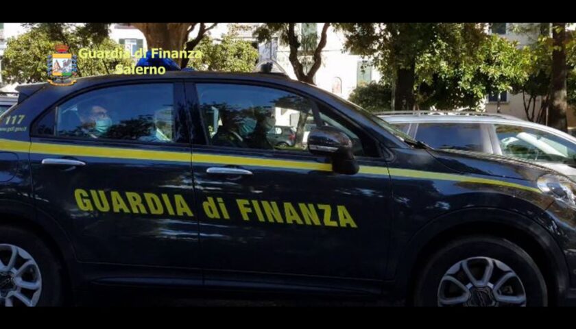 Prestiti Dalla Banca Con Documenti Falsi Truffa Articolata Da Direttore E Funzionari 9 Arresti E 90 Indagati Tra Salerno Bellizzi Battipaglia Eboli E Montecorvino Il Giornale Di Salerno It