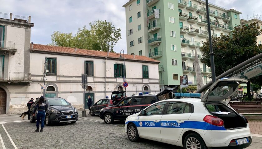 Pontecagnano – controlli nella zona rossa multate 12 persone