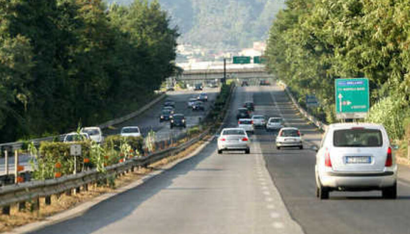 Raccordo Salerno/Avellino: firma per la terza corsia