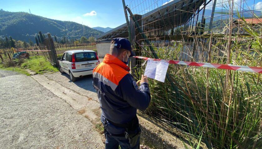 Perito: liquami in un affluente dell’Alento, sigilli a un’azienda