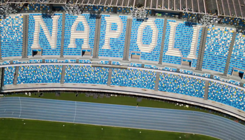 Napoli, De Magistris: “Lo stadio San Paolo sarà intitolato a Diego Armando Maradona””