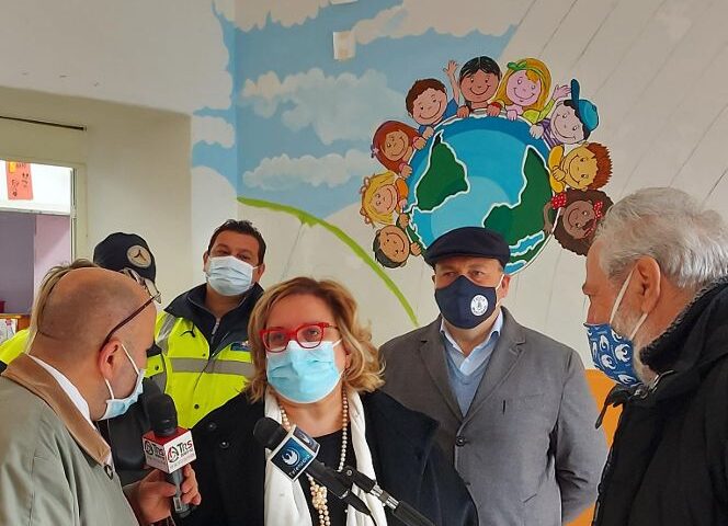 Lavori alla scuola dell’infanzia Clelia Amodio di Castel San Giorgio. Restyling a costo zero