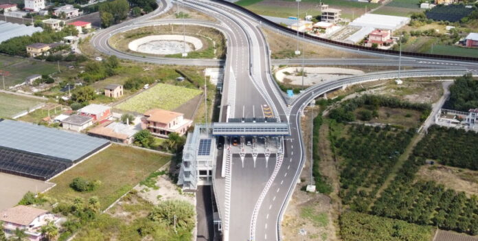 Aperto al traffico il nuovo svincolo di Angri