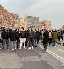 I ristoratori di Napoli sospendono la protesta: si attende la decisione della riunione con De Luca