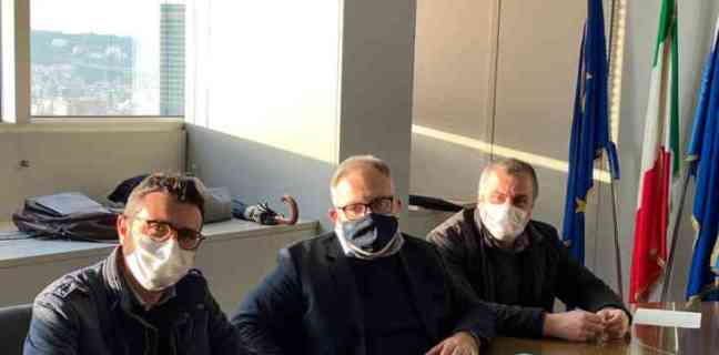 Pontecagnano, intesa tra Comune ed Rfi per la soppressione del passaggio a livello