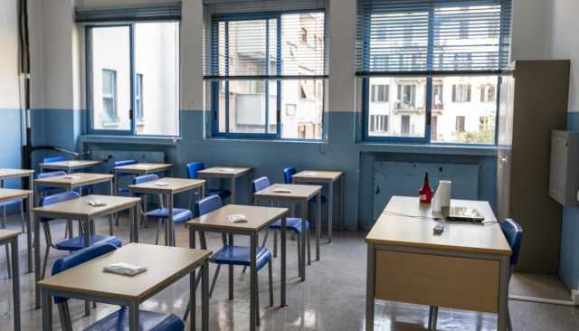 IL COORDINAMENTO SCUOLE APERTE A SALERNO PRESENTA IL PROTOCOLLO COVID 19 A SCUOLA–GUIDA PRATICA: “LA SCUOLA E’ A SCUOLA!”