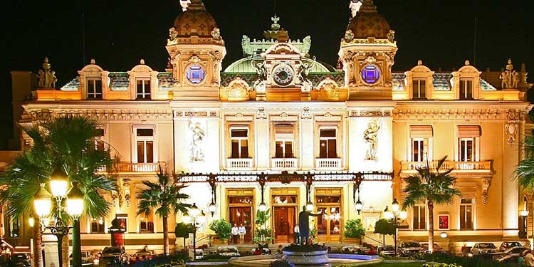 Accadde oggi: il 14 dicembre 1856 il battesimo del casinò di Montecarlo