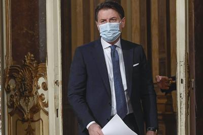 Governo, Conte in Senato per raggiungere quota 161