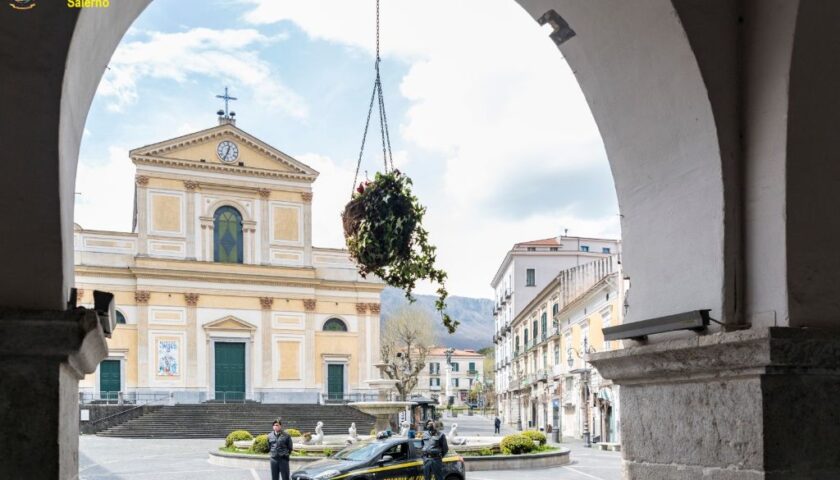Cava de’ Tirreni, sequestro da 80mila euro a sindaco e assessore