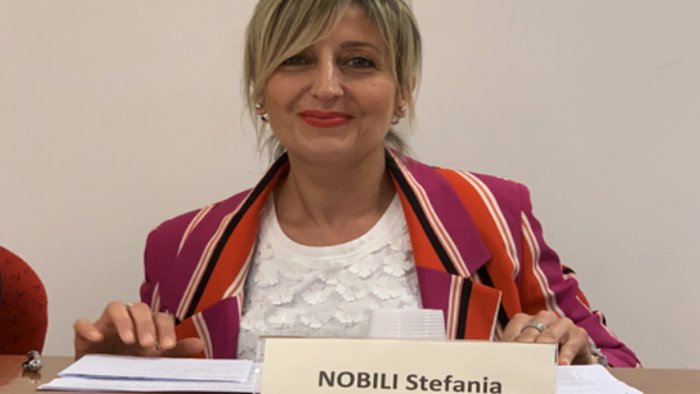 Caso Squecco, a Capaccio si dimette da consigliera Stefania Nobili