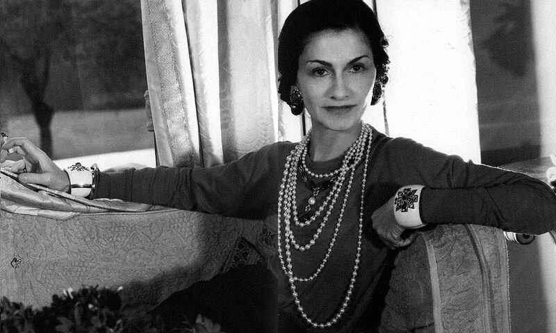 ACCADDE OGGI: 50 ANNI FA LA MORTE DI COCO CHANEL, RIVOLUZIONARIA DELLA MODA FEMMINILE