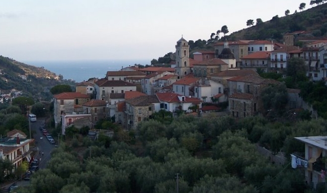 Dipendente positivo al covid, il sindaco di Montecorice chiude il Comune fino al 5 febbraio