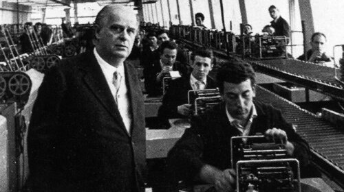 Il 27 febbraio 1960 muore in treno Adriano Olivetti