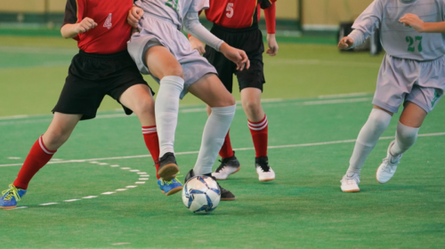 Salerno, violenza nel calcio giovanile: genitore minaccia tutti