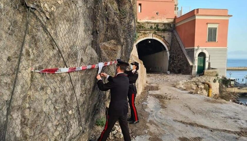 Frana Amalfi, scatta il sequestro dell’area