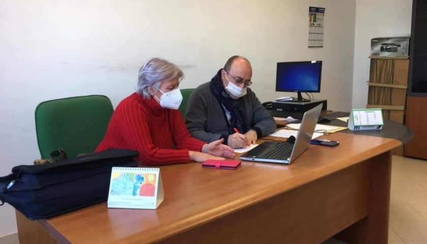 Covid ad Angri, incontro sindaco/dirigenti scolastici. Ferraioli: “Situazione difficile”