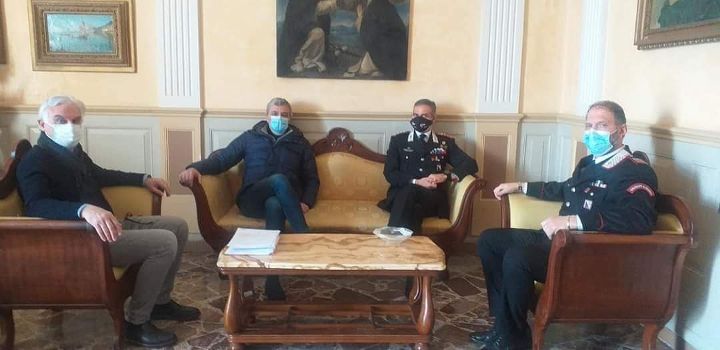 Il colonnello comandante provinciale dei carabinieri Trombetti in visita al Comune di Sarno