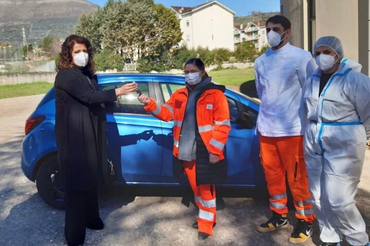 Bilotti dona un’auto agli operatori dell’Usca dei Picentini