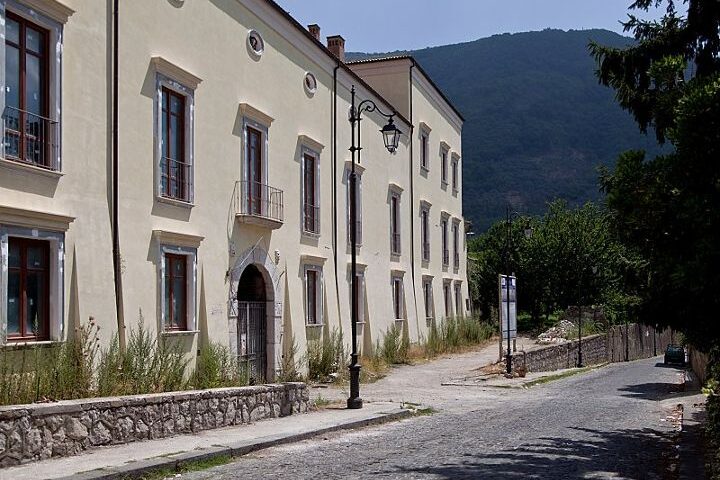 PALAZZO DE SIMONE DI BRACIGLIANO OSPITERA’ IL MUSEO DELLA GALLERIA MUSICALE E DELLA CIVILTA’ CONTADINA