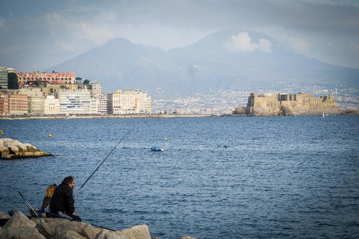 Campania zona rossa, domani la decisione