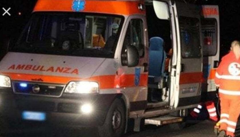 Travolto da auto mentre è in bici a Eboli, muore 54enne