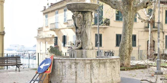 Piazza Alario abbandonata, il comitato scrive all’amministrazione