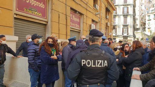 Lavoro, sit-in Lsu fuori Regione Campania, i sindacati: “precari da 25 anni  In 531 chiedono stabilizzazione entro il mese di marzo”