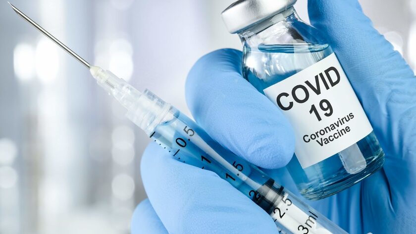 Covid, in Germania da settembre terza dose di vaccino per anziani e fragili. Forse anche in Gran Bretagna