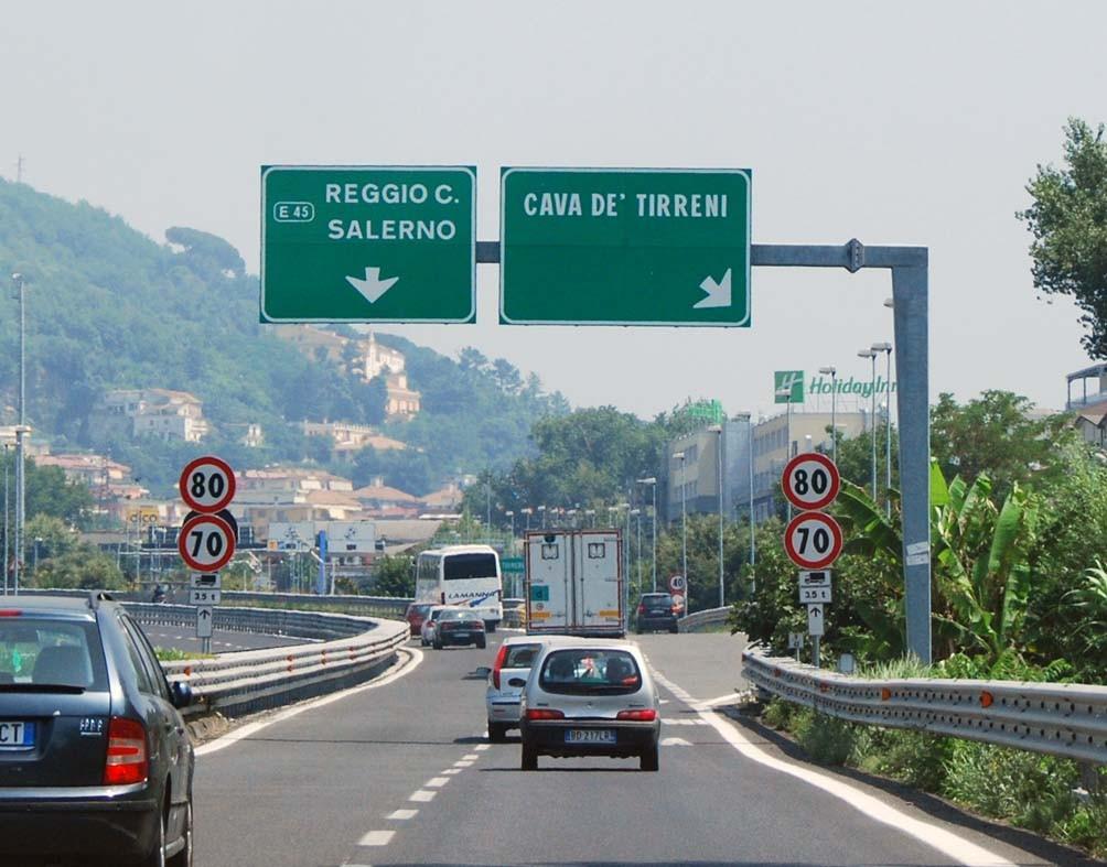 A3 NAPOLIPOMPEISALERNO CHIUSURE NOTTURE TRA SALERNO E CAVA DE' TIRRENI DA STASERA A VENERDI