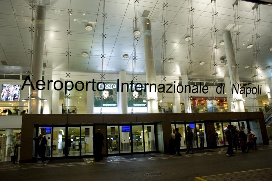 Aeroporto di Capodichino chiuso a novembre: 8 bus al giorno per raggiungere Pontecagnano