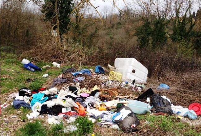 Due discariche scoperte dalle guardie Anpana tra i monti Alburni