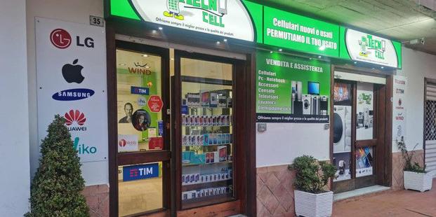 Furto da 50mila euro allo Store di telefonia a Roccapiemonte