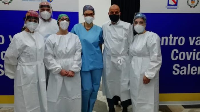 Salerno, conclusa senza problemi giornata di vaccinazioni all’Augusteo