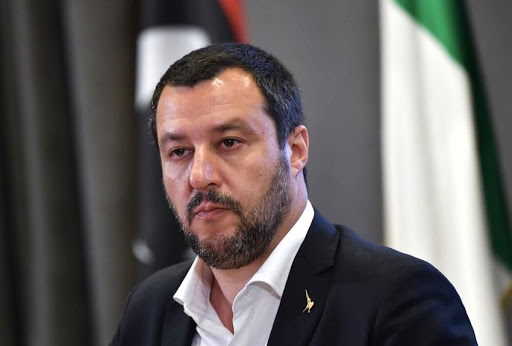 “Diffamazione contro Salvini”, a giudizio i 99 Posse