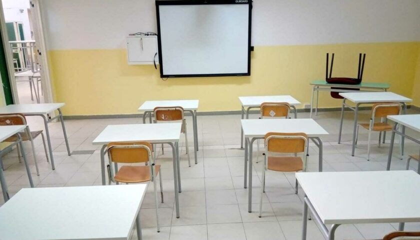 In 38 istituti scolastici del Salernitano manca il preside