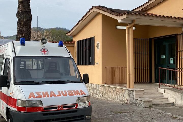 A ROCCAPIEMONTE ISTITUITO UN CENTRO VACCINALE