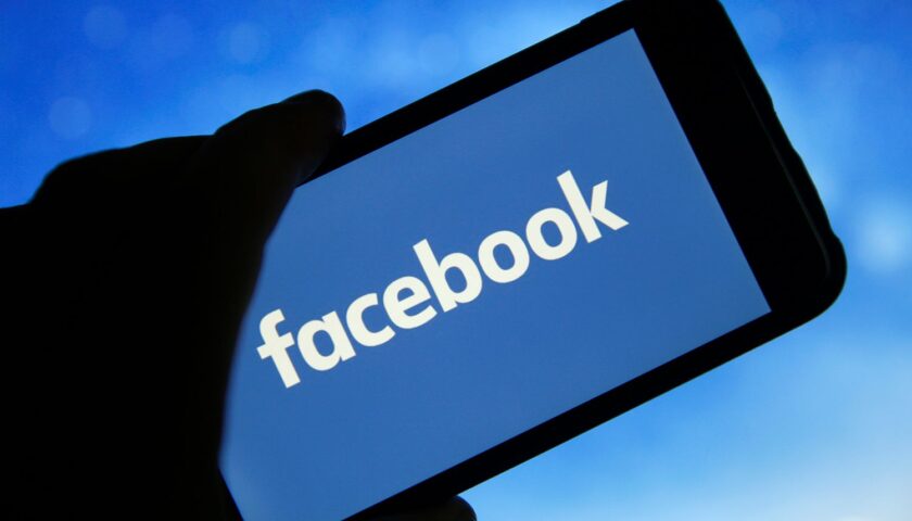 Interruzione di servizio per facebook ed instagram