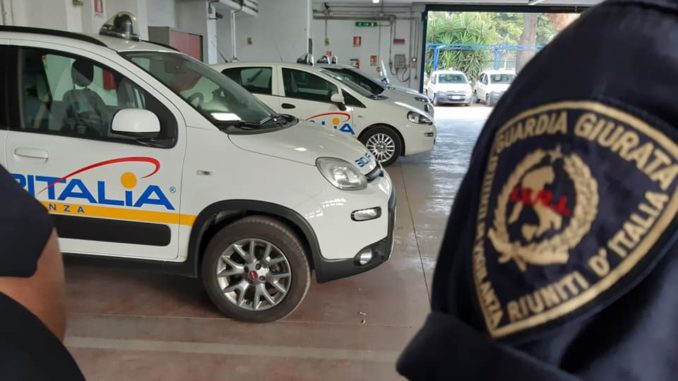 Campigliano. Fallisce il colpo alla gioielleria. Ladri messi in fuga dai vigilantes Sicuritalia