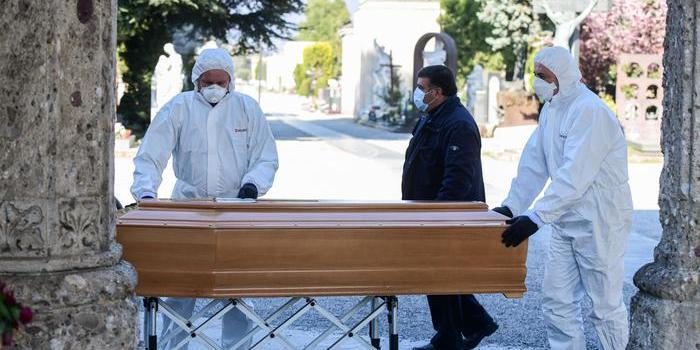 Eboli piange Raffaele Pepe di 58 anni ucciso dal covid