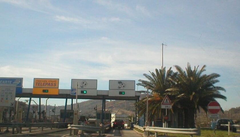 A30 CASERTA-SALERNO: CHIUSURE NOTTURNE STAZIONE DI CASTEL SAN GIORGIO