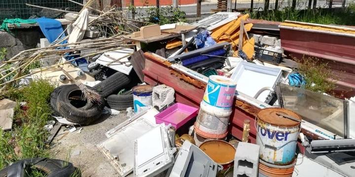 Discarica a cielo aperto a Sapri, sequestro e 3 persone denunciate