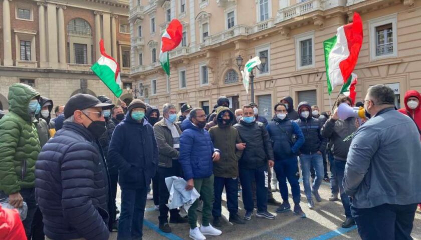 La Confesercenti Salerno consegna petizione ed elenco di richieste al prefetto