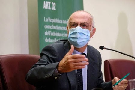 Rezza dell’Iss: “Siamo al giro di boa, decessi in crescita ma i vaccini sono il vero antidoto”