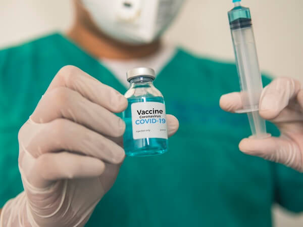 In Campania 8 milioni di dosi di vaccino